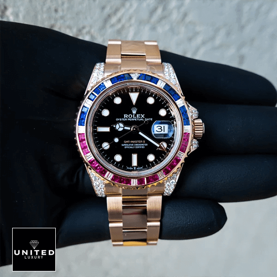 Rolex GMT-Master II 126755SARU Rolex GMT-Master II 126755SARU Replica rose gold color and a gem bezel in red and blue
