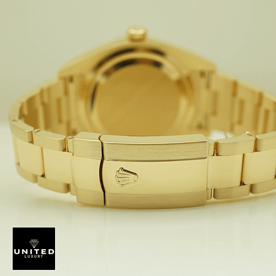 Rolex Sky-Dweller Yellow Gold Bracelet 326938-0004 Oyster Replica Fold Clasp on the Rolex Logo