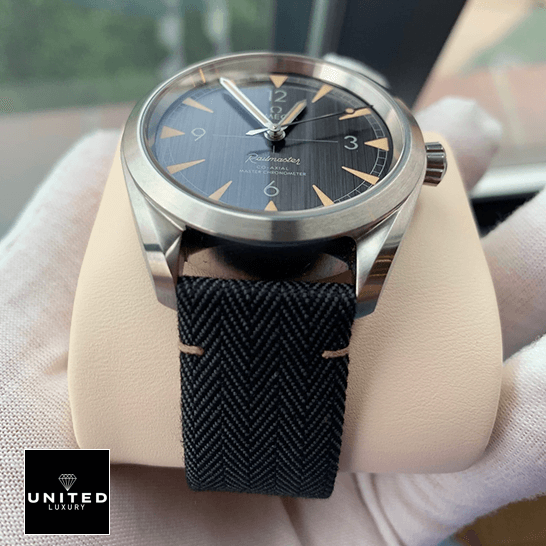 Omega Railmaster Black Dial Black Buckle Replica on the hand