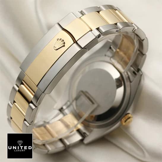 Rolex Datejust 116203 Rolex Datejust 116203 Replica Two Tone Fold Clasp on the Rolex logo