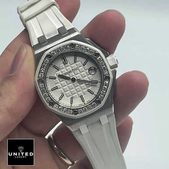 Audemars Piguet Royal Oak 67540SK.ZZ.A010CA.01 AP Royal Oak White Rubber Bracelet & Dial Replica on the hand