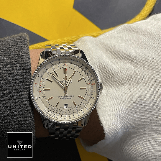 Breitling Navitimer Automatic GMT A17326211G1A1 