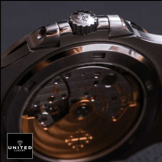 Patek Philippe Nautilus 5711/1A-010 Blue Dial Signature Replica 1:1 Patek Philippe 5711 1A 010 replica back Patek Philippe Nautilus 5711/1A-010 Blue Dial Signature Replica 1:1 Patek Philippe 5711 1A 010 replica back