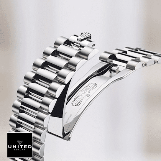 Rolex Day-Date 128239 Rolex Day-Date 36 7118-1200R-01 Oyster bracelet open fold clasp