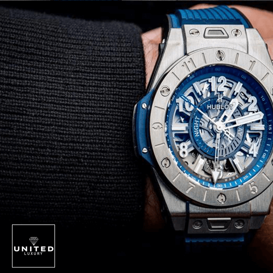 Hublot Big Bang Unico Hublot Big Bang Arabic Numerals Blue Background Replica on the wrist