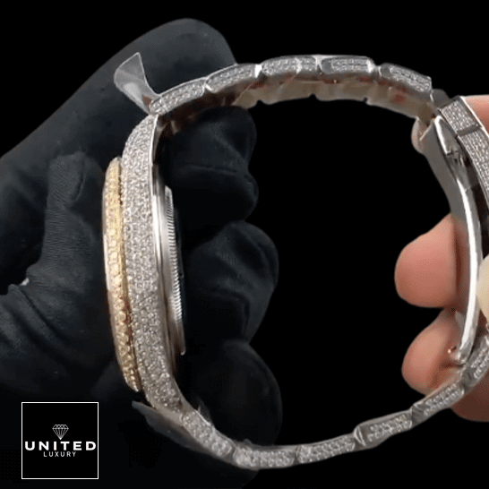 Rolex Datejust 116300 Rolex Datejust Diamond Two Tone 116300 Replica on-hand view