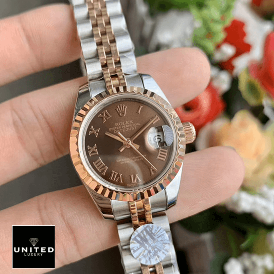Rolex Datejust 278271 Rolex 276271 Datejust Roman Everose Gold Replica flowers background