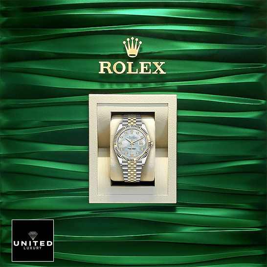 Rolex Datejust 126333 Mother Of Pearl Diamond Dial Ultra Fine Replica rolex datejust 126333 yellow gold steel automatic mother pearl diamond dial jubilee replica box unitedluxurynet 1 Rolex 126333 Datejust Yellow Gold Replica green background