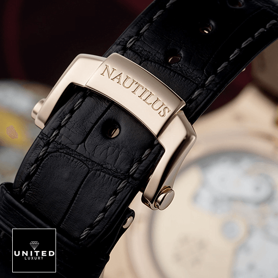 Patek Philippe Nautilus 5711/R-001 Patek Philippe Nautilus 5711/R-001