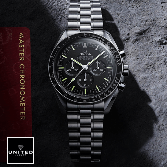 Omega Speedmaster Professional 311.99.42.30.04.001 Omega Speedmaster Professional Moonwatch Replica moon background