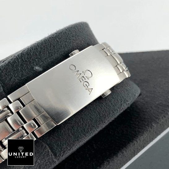Omega Seamaster 300m Steel Clasp Replica closed clasp